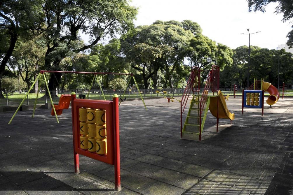 PLAZAS VACÍAS