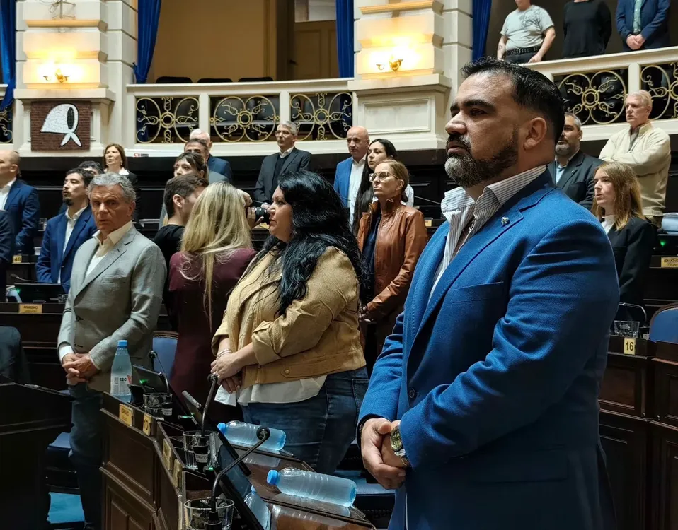 d53669bd-e8b5-42bd-931d-c23ef33511d3