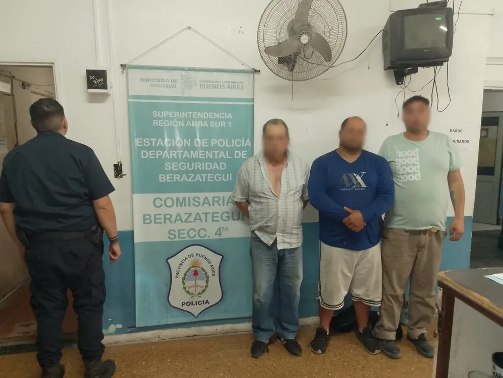 4071835e-f126-450b-9e28-ba5495b52eb9