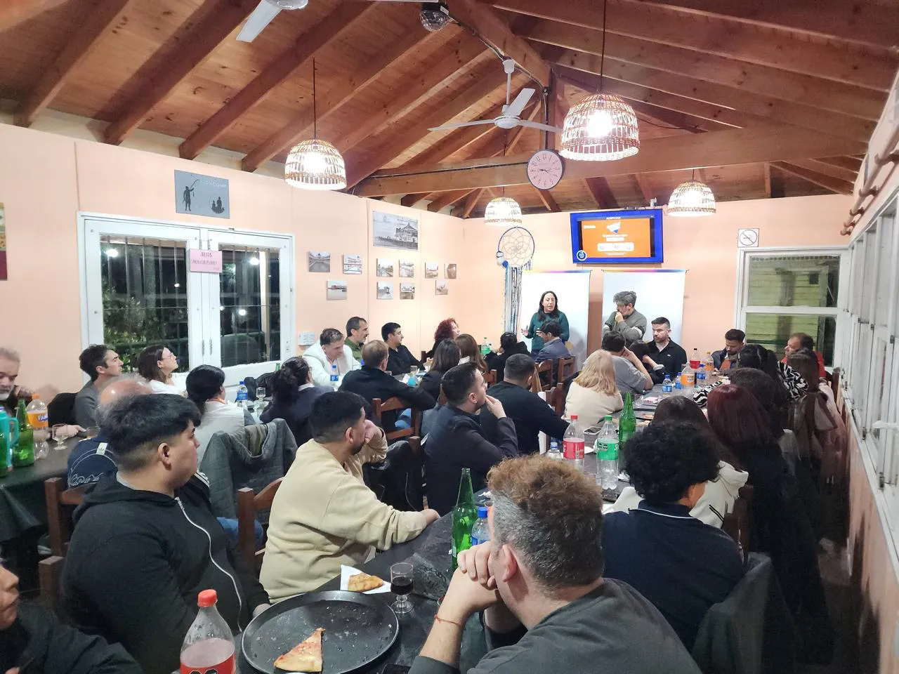 e12ba596-f10f-4722-bab4-82956430b5d2