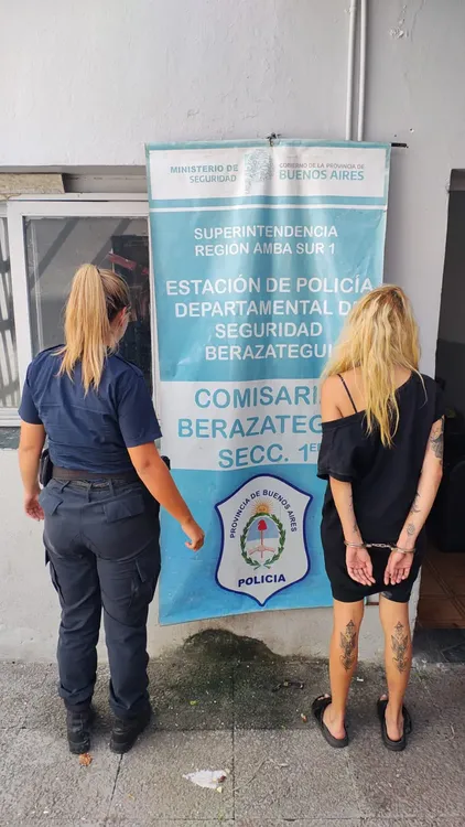 d8e1b758-f6c9-475e-a2e6-cbf1e84b8ccb