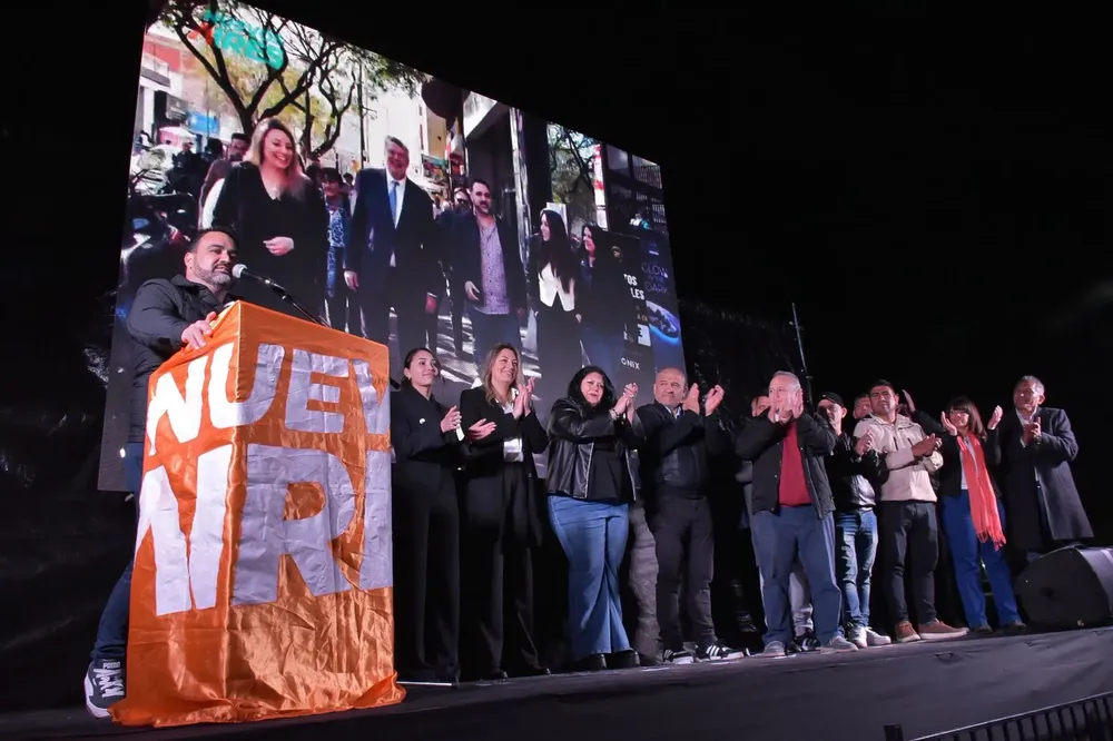 93b076f6-fcd9-462e-ba0d-007e63c0a2d9