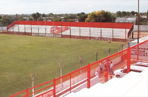 Berazategui cayó en el Norman Lee por 3 a 1