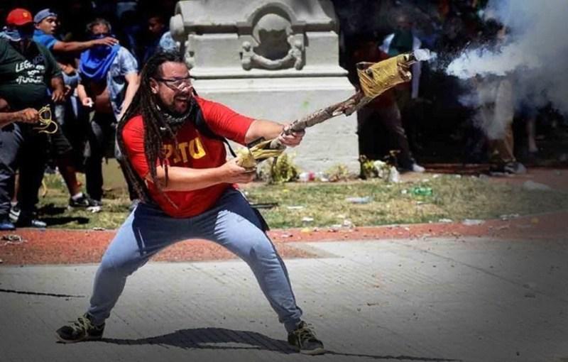 Sebastian-romero-hombre-mortero