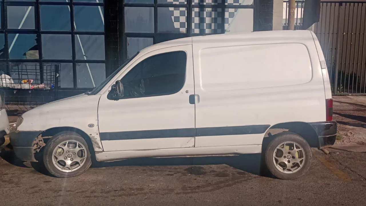 8fd1efb2-f6d8-4a30-bb4f-c2802a1f0ab9