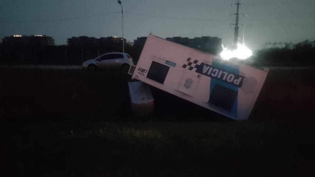 1T