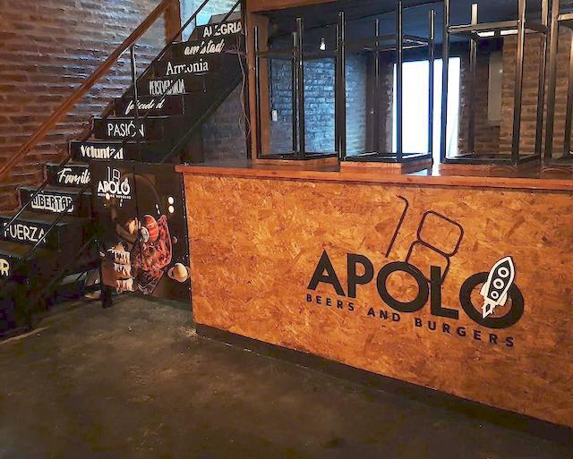 APOLO18