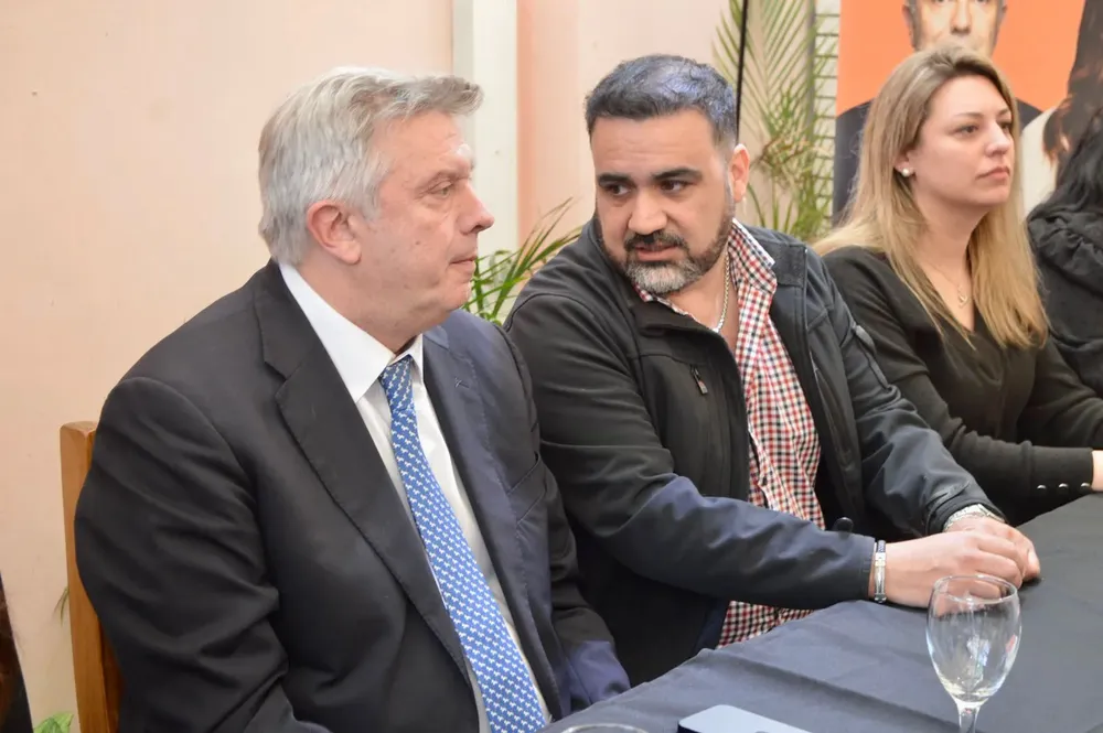 24a4483c-4b72-4143-9134-e3ad5443e348