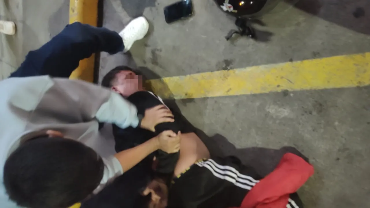 99a9acb3-d8b4-41c8-97e0-4bf6e63c56e6