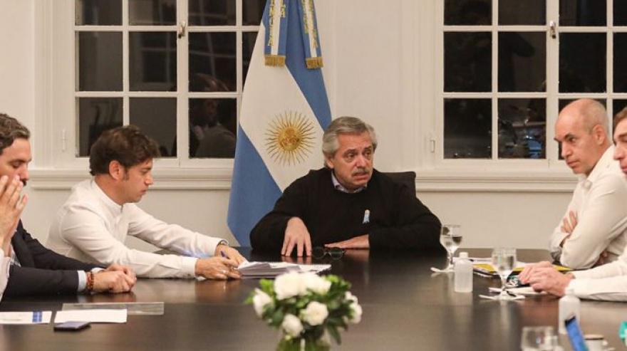 los tres