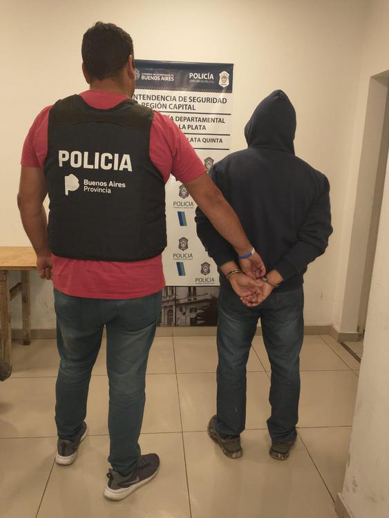DETENIDO